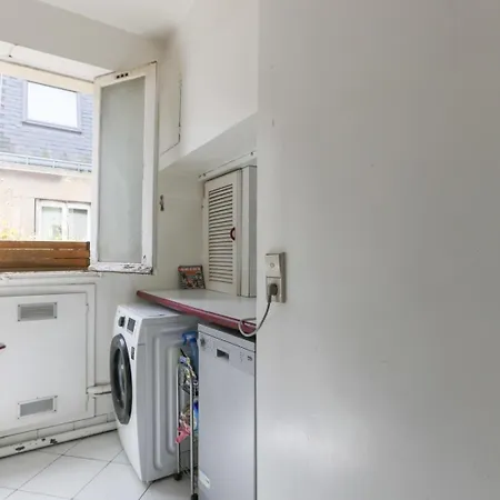 Daire Spacious And Bright 65 M